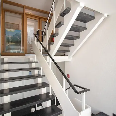 Viktoria A44 Apartment